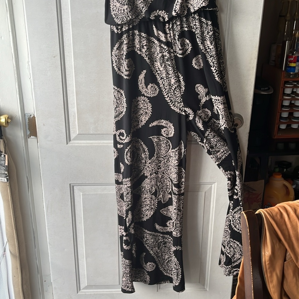 Jumpsuit - Picture 3 of 4